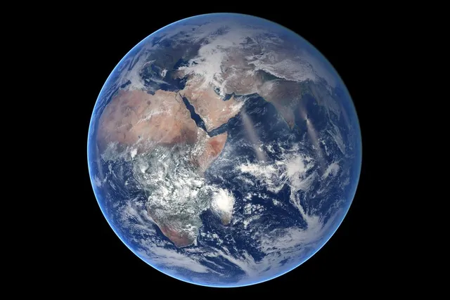 La Terre vue de l'espace, avec l'Afrique et l'océan Indien